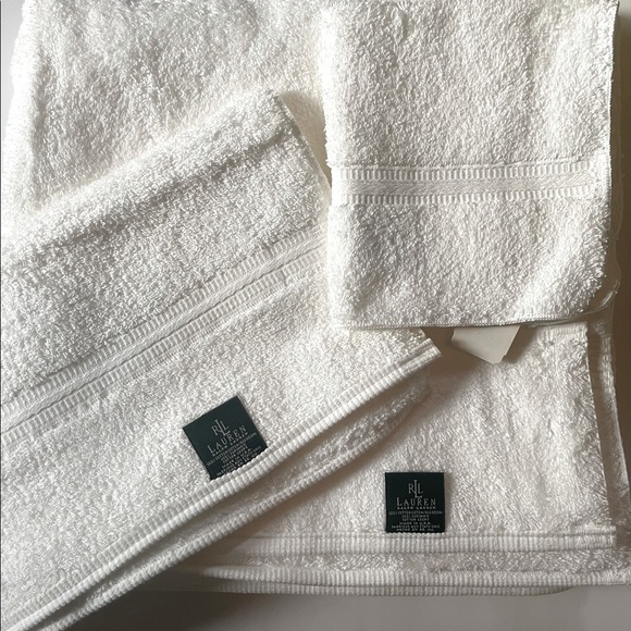 Lauren Ralph Lauren Other - 🆕 [Lauren Ralph Lauren] Classic Solid Supima 'Snow' Towel Set (3 Pieces)